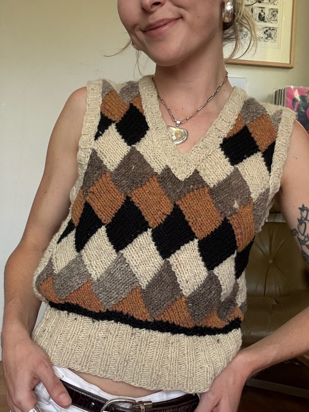 vintage liz claiborne argyle sweater vest 90s preppy checkered knit